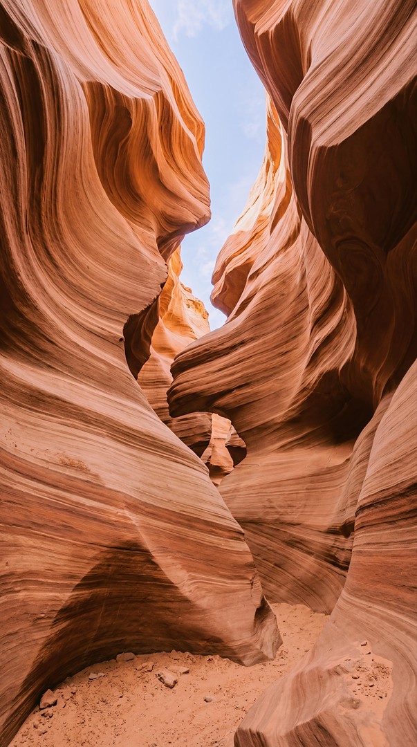 Sandstone Canyon HD Wallpaper 4K - Desert Rock Formation